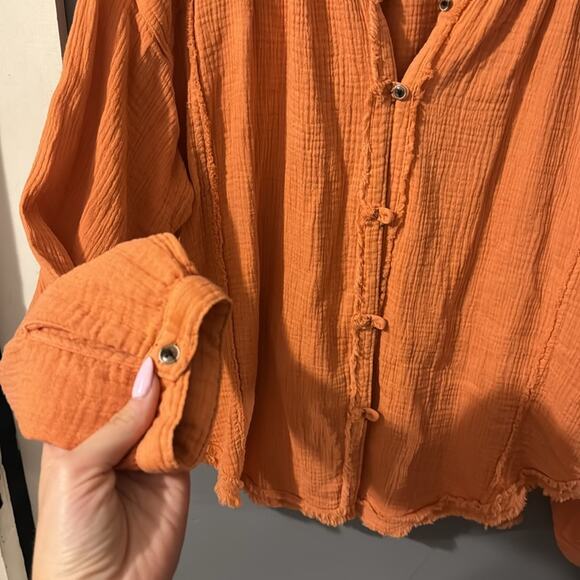 Free People Moving Mountains Oversized Shirt Long Sleeve Raw Hem Size S - Picture 5 of 7